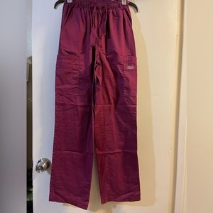Cherokee scrub cargo pants